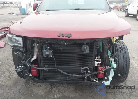 2015 Jeep Grand Cherokee High Altitude z USA, uszkodzony, nr VIN 1C4RJFCGXFC196214